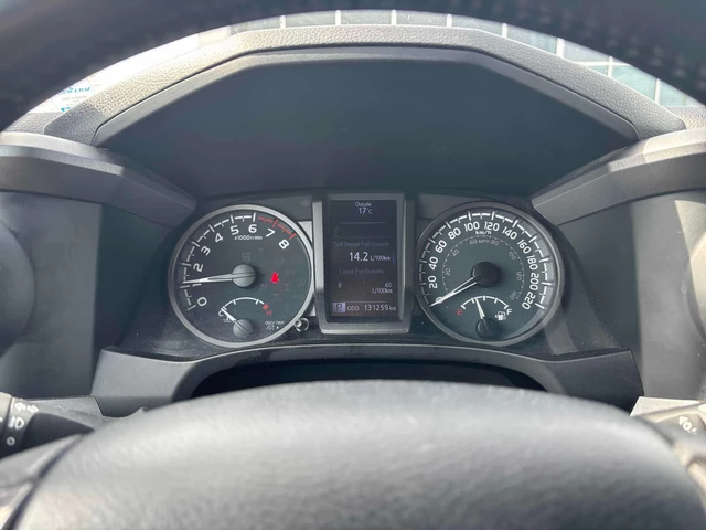 Toyota Tacoma * 4x4 Double Cab Auto SB * 2 КЛЮЧА* PANO* ПОДГРЕВ* - автомобили, коли, обяви за нови и употребявани 7