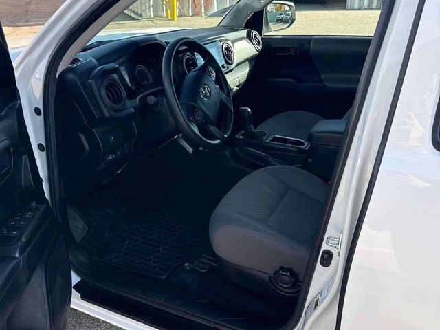 Toyota Tacoma * 4x4 Double Cab * V6 * ПОДГРЕВ * NAVI - автомобили, коли, обяви за нови и употребявани 4