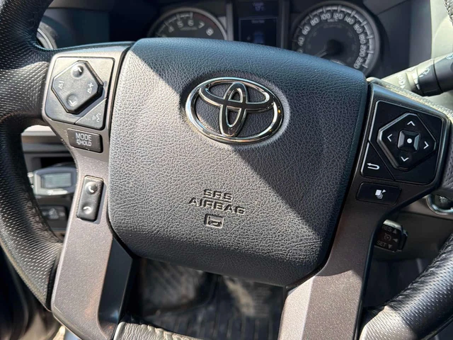 Toyota Tacoma | 4WD Double Cab V6 | CARFAX - автомобили, коли, обяви за нови и употребявани 6