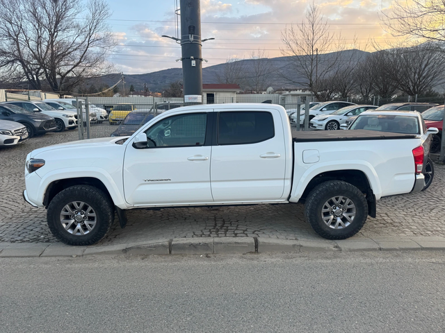 Toyota Tacoma 3.5i TACOMA 4x4 V6 - автомобили, коли, обяви за нови и употребявани 1