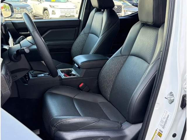 Toyota Tacoma LIMITED i-FORCE MAX HYBRID-LUXURY - автомобили, коли, обяви за нови и употребявани 8
