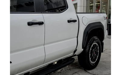 toyota-tacoma - 3