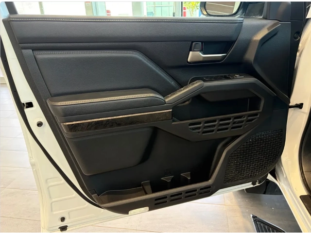 Toyota Tacoma LIMITED i-FORCE MAX HYBRID-LUXURY - автомобили, коли, обяви за нови и употребявани 14