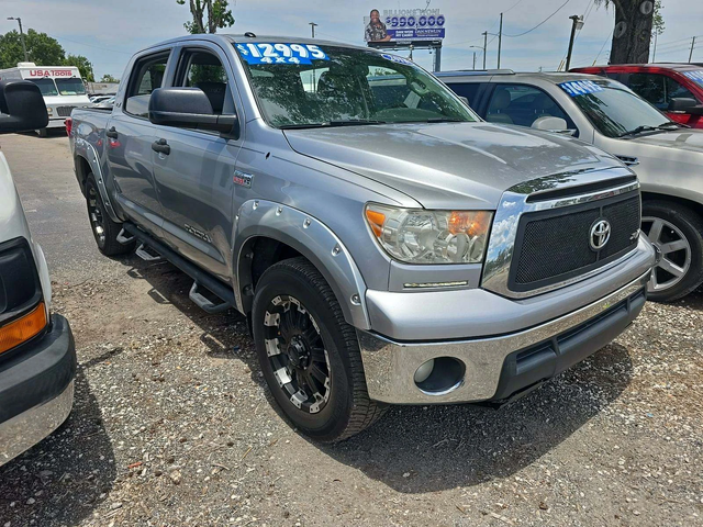 Toyota Tundra Crew Cab* 5.7* БЕЗ РЪЖДА* КОЖА* ВИДЕО НА МОТОР - автомобили, коли, обяви за нови и употребявани 1