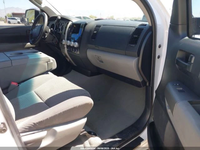 Toyota Tundra GRADE 5.7L V8* ПЕРФЕКТЕН ЗА ГАЗ* - автомобили, коли, обяви за нови и употребявани 7