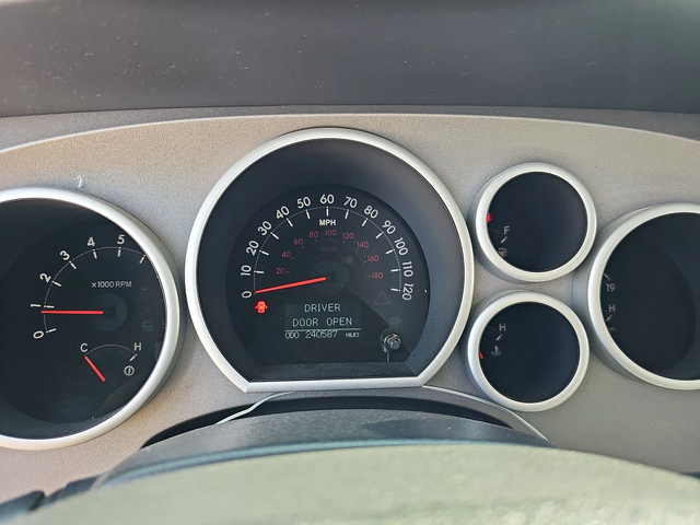 Toyota Tundra 5.7L V8* Limited Crew Cab* JBL* ПЕРФЕКТЕН ЗА ГАЗ - автомобили, коли, обяви за нови и употребявани 7