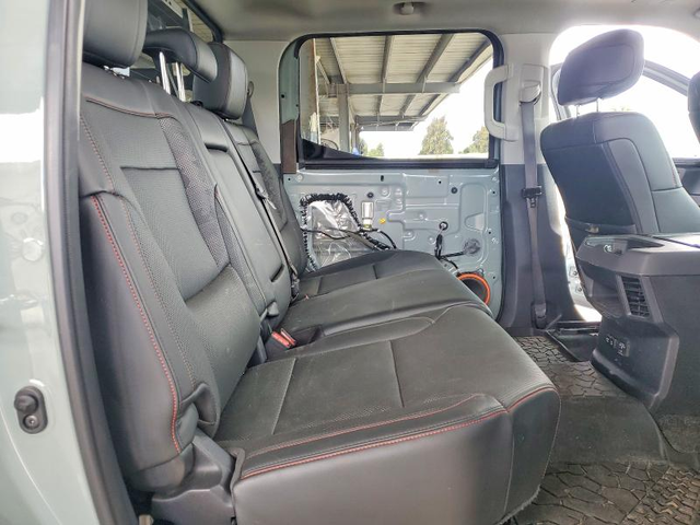 Toyota Tundra 3.4L 6 FOUR BY FOUR - автомобили, коли, обяви за нови и употребявани 10