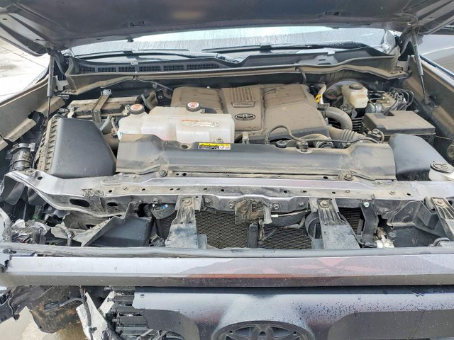 Toyota Tundra 3.4L 6 Rear Wheel Drive w/4x4 - автомобили, коли, обяви за нови и употребявани 12