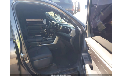 toyota-tundra-3-4l-v-6-di-dohc-vvt-turbo-389hp-4x2-drive - 4