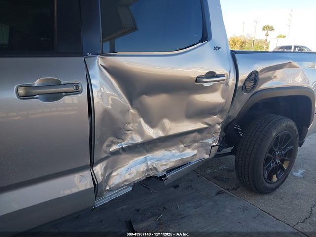 Toyota Tundra 3.4L V-6 DI, DOHC, VVT, TURBO, 389HP 4X4 Drive - автомобили, коли, обяви за нови и употребявани 5