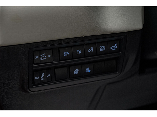 Toyota Tundra 3.5 i-Force/Capstone/3D-Камера 360/Обдухване/JBL - автомобили, коли, обяви за нови и употребявани 10
