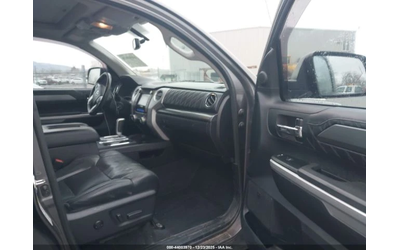 Toyota Tundra PLATINUM 5.7L V8 - автомобили, коли, обяви за нови и употребявани 9