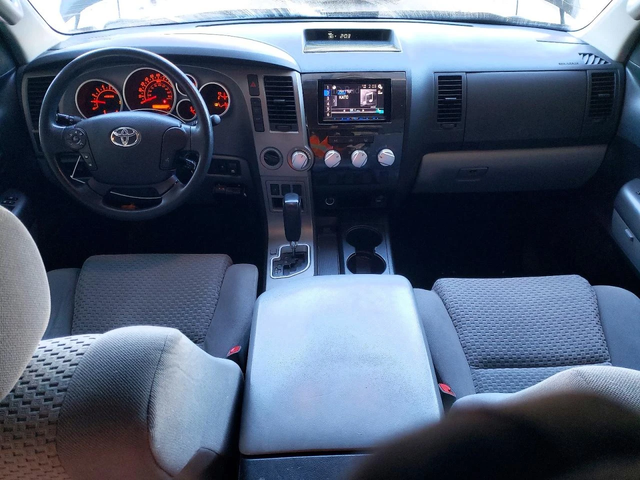 Toyota Tundra 5.7* CREWMAX SR5* РЕАЛНИ КМ* ПЕРФЕКТЕН - автомобили, коли, обяви за нови и употребявани 6