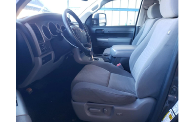 Toyota Tundra 5.7* CREWMAX SR5* РЕАЛНИ КМ* ПЕРФЕКТЕН - автомобили, коли, обяви за нови и употребявани 7