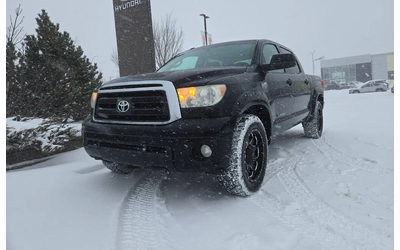 toyota-tundra - 0