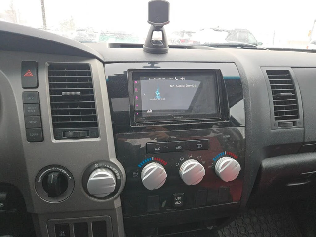 Toyota Tundra 2013| SR5| TRD PK| CREWMAX| 5.7 V8 - автомобили, коли, обяви за нови и употребявани 10