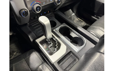 Toyota Tundra 5.7L V8 SR5 CREWMAX - автомобили, коли, обяви за нови и употребявани 10