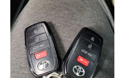 Toyota Tundra LIMITED HYBRID CREW CAB SHORT BED - автомобили, коли, обяви за нови и употребявани 6