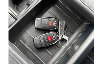 Toyota Tundra * SR5* 2 КЛЮЧА* ПОДГРЕВ* KEYLESS* PANO* - автомобили, коли, обяви за нови и употребявани 14
