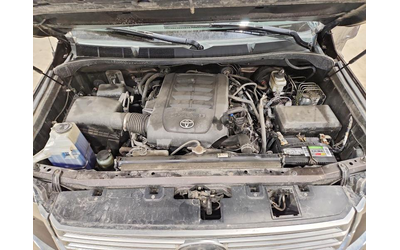 Toyota Tundra 5.7L 8 UNKNOWN - автомобили, коли, обяви за нови и употребявани 11