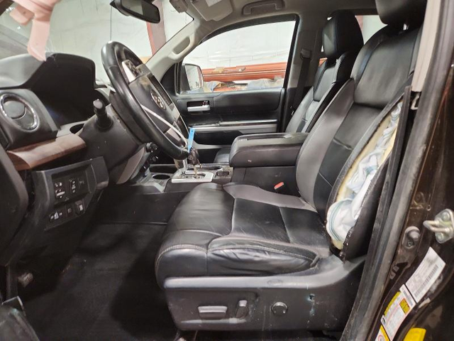 Toyota Tundra 5.7L 8 UNKNOWN - автомобили, коли, обяви за нови и употребявани 7