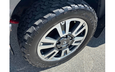Toyota Tundra 5.7L 8cyl 4WD - автомобили, коли, обяви за нови и употребявани 6