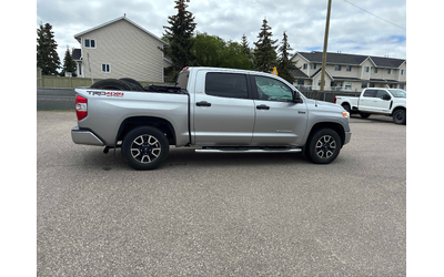 toyota-tundra-5-7l-8cyl-4wd - 2