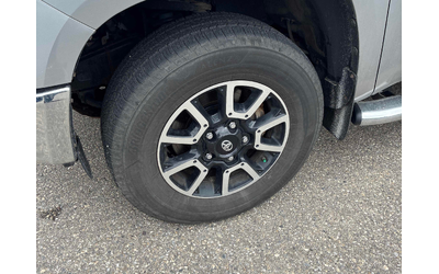 Toyota Tundra 5.7L 8cyl 4WD - автомобили, коли, обяви за нови и употребявани 6