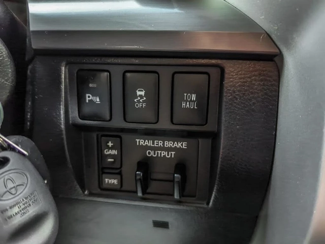 Toyota Tundra PLATINUM* CREWMAX* 5.7* V8* ОБДУХВАНЕ* КРАЙНА ЦЕНА - автомобили, коли, обяви за нови и употребявани 16