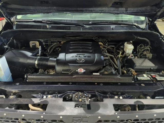Toyota Tundra PLATINUM* CREWMAX* 5.7* V8* ОБДУХВАНЕ* КРАЙНА ЦЕНА - автомобили, коли, обяви за нови и употребявани 5