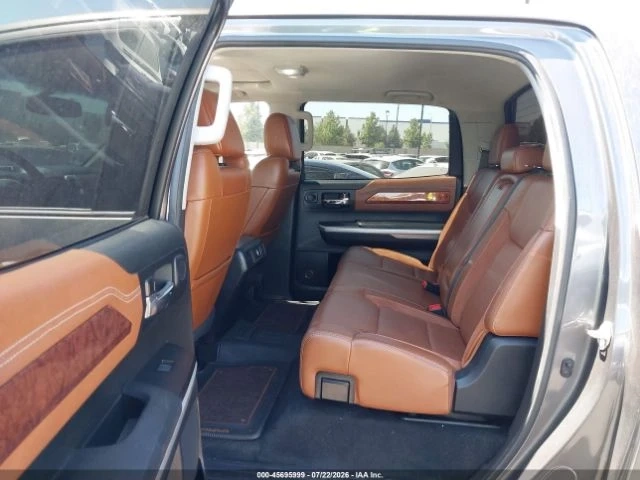 Toyota Tundra 5.7* AWD* ПОДГРЕВ* ОБДУХВАНЕ* ШИБИДАХ* КОЖА* - автомобили, коли, обяви за нови и употребявани 7