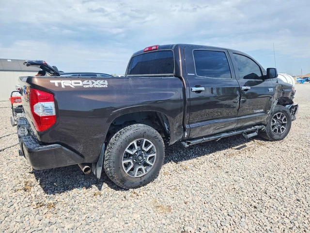 Toyota Tundra 5.7 LIMITED КОЖА КЛИП НА ДВИГАТЕЛЯ - автомобили, коли, обяви за нови и употребявани 2