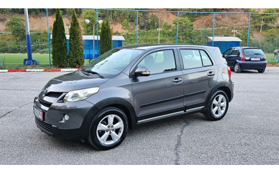 toyota-urban-cruiser - 1