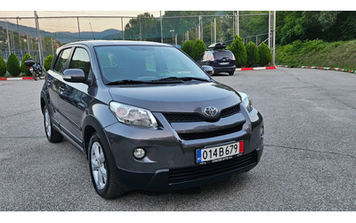 Toyota Urban Cruiser 1.4D4d AWD/KLIMATRONIK - автомобили, коли, обяви за нови и употребявани 7