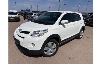 toyota-urban-cruiser - 0