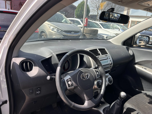 Toyota Urban Cruiser 1.4D-4D 4WD EURO 4 - автомобили, коли, обяви за нови и употребявани 10