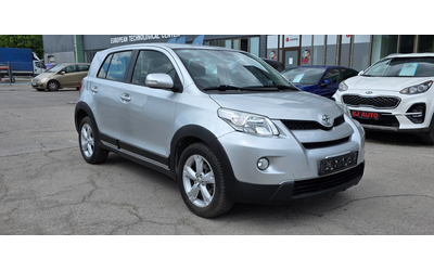 toyota-urban-cruiser - 0