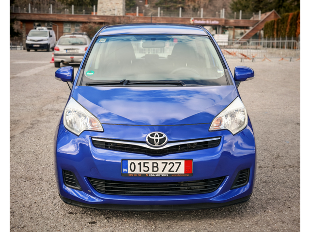 Toyota Verso 1.4 D-4D - автомобили, коли, обяви за нови и употребявани 1
