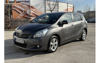 toyota-verso-1-8i-147-k-s - 0