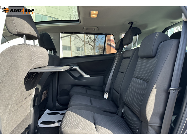 Toyota Verso 1.8i 147 к.с. - автомобили, коли, обяви за нови и употребявани 8