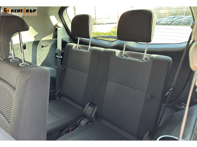 Toyota Verso 1.8i 147 к.с. - автомобили, коли, обяви за нови и употребявани 9
