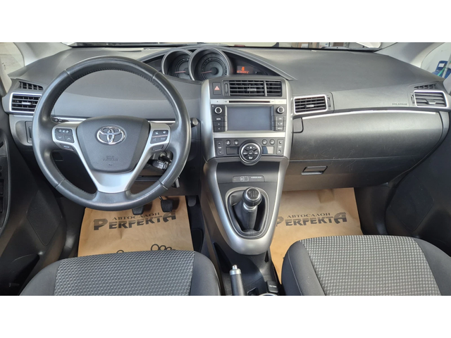 Toyota Verso 1.6 дизел 112к.с. - автомобили, коли, обяви за нови и употребявани 10