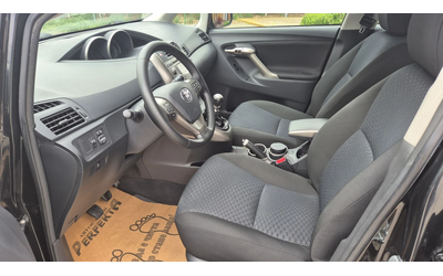 Toyota Verso 2.0 диз 7места 127к.с. - автомобили, коли, обяви за нови и употребявани 11