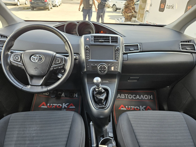Toyota Verso 1.6D4d-112kc= 6СКОРОСТИ= КАМЕРА= LINE ASSIST - автомобили, коли, обяви за нови и употребявани 11
