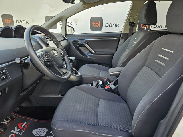 Toyota Verso 1.6D4d-112kc= 6СКОРОСТИ= КАМЕРА= LINE ASSIST - автомобили, коли, обяви за нови и употребявани 6