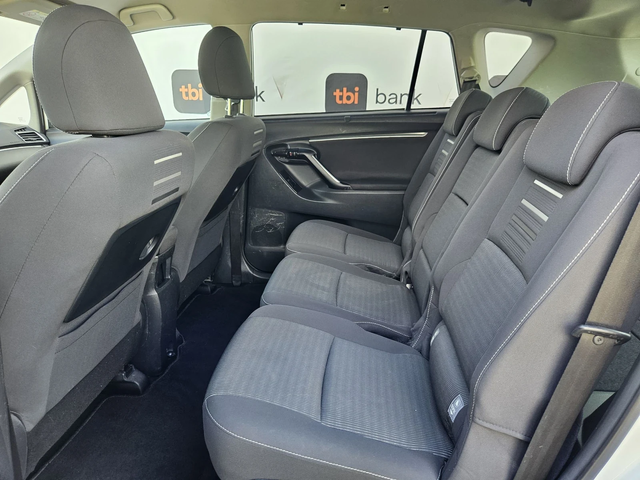 Toyota Verso 1.6D4d-112kc= 6СКОРОСТИ= КАМЕРА= LINE ASSIST - автомобили, коли, обяви за нови и употребявани 8