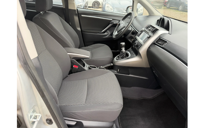 Toyota Verso 1.6 D - автомобили, коли, обяви за нови и употребявани 6