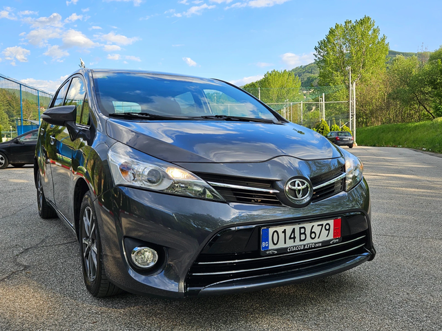 Toyota Verso Facelift/7mesta/Navigacia - автомобили, коли, обяви за нови и употребявани 7