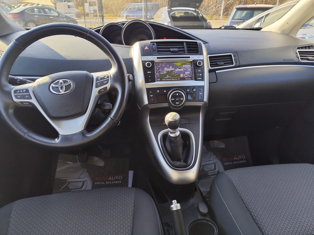 Toyota Verso 1.6VVT-i* FACE* 7 MECTA* EURO5B* NAVI* CAMERA* - автомобили, коли, обяви за нови и употребявани 6