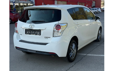 toyota-verso - 1
